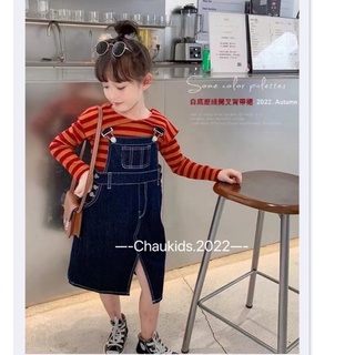 Set váy yếm bò áo len kẻ đỏ cực xinh cho bé gái