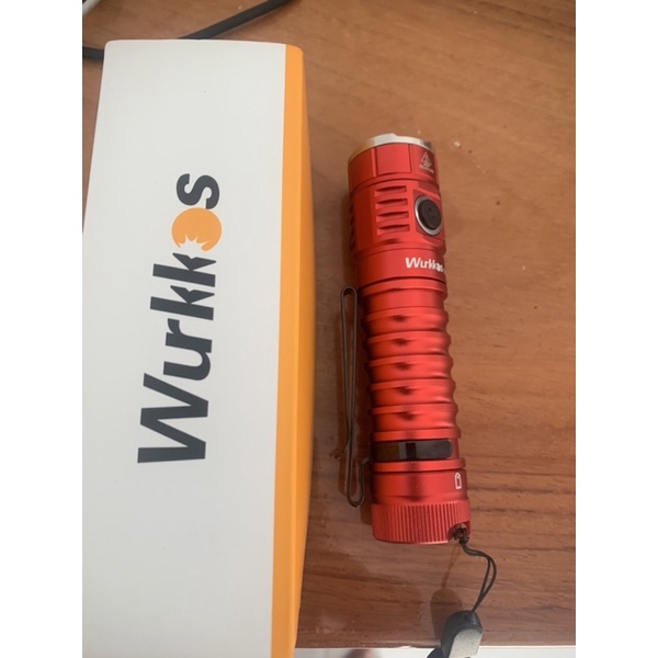 Đèn pin LED Wurkkos TS21 USB C 2.0 21700 3 SST20 siêu sáng