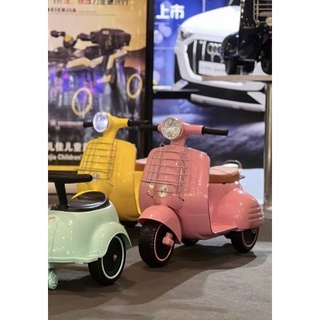 xe máy vespa điện mẫu 2022