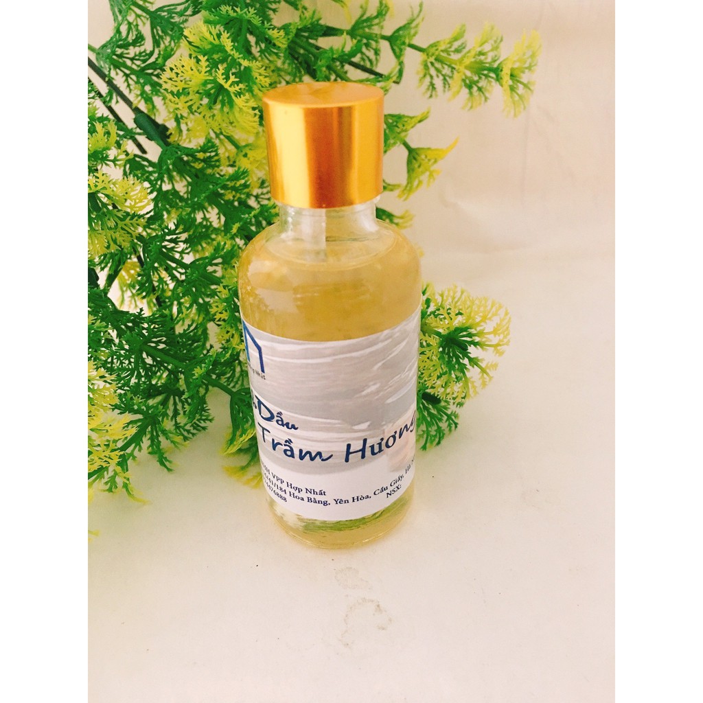 Tinh dầu xông hương Trầm Lọ 50ml