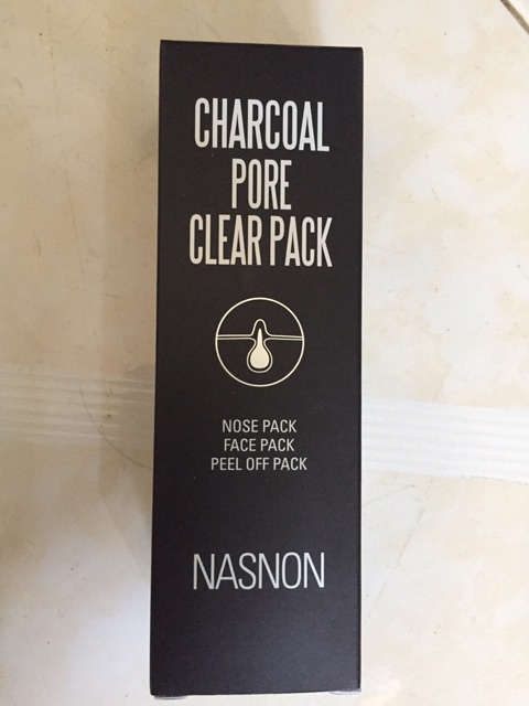 Mặt nạ lột mụn Nasnon Charcoal Pore Clear Pack