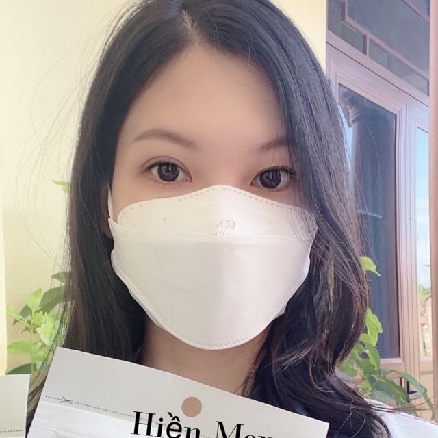 Hiền Mon Chuyên Sỉ