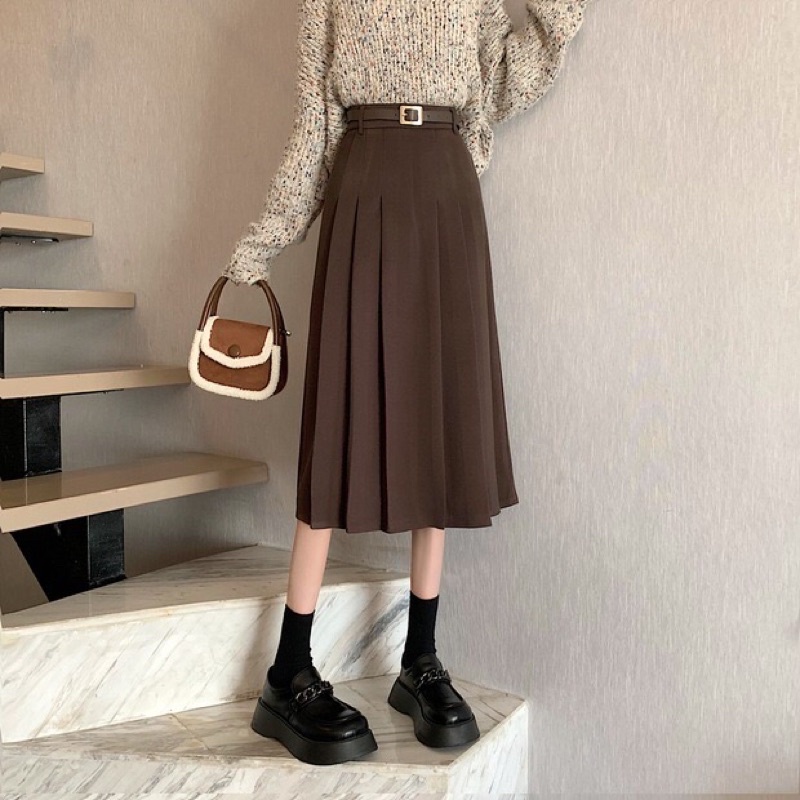 Chân váy dạ xếp li to kèm đai thắt vintage. Chân váy xoè công sở