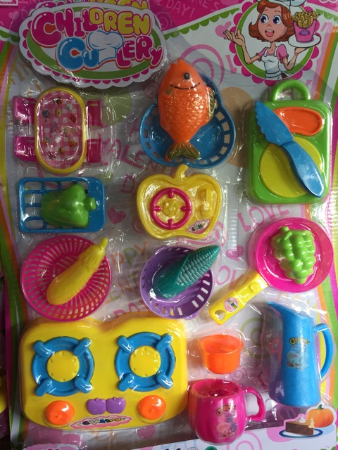 Đồ chơi nấu ăn cho bé