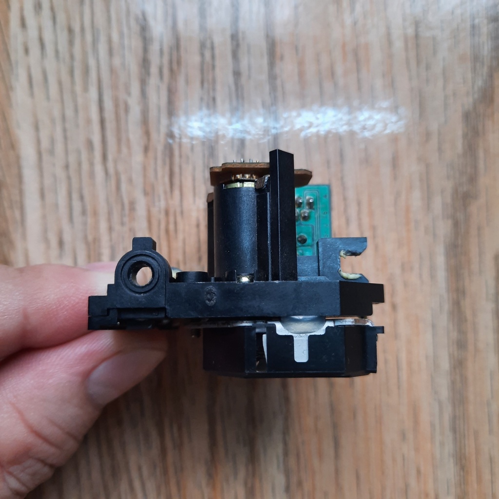 MẮT SHARP KCP1H CŨ