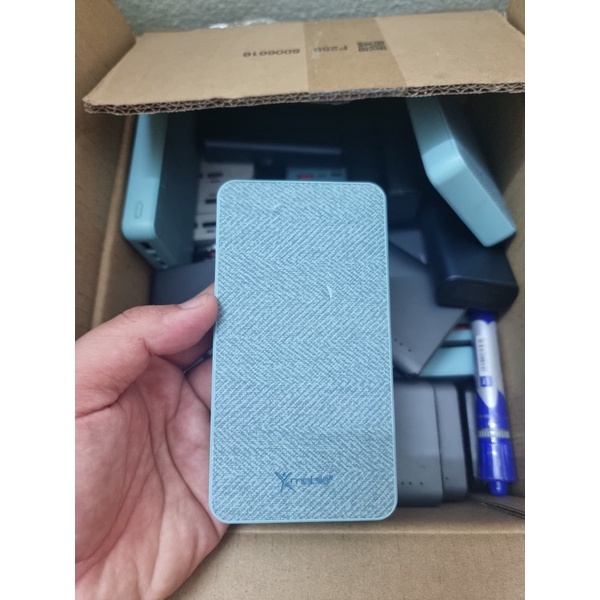 Pin sạc dự phòng Polymer 15000 mAh Type C PD QC3.0 Xmobile PowerBox P72D