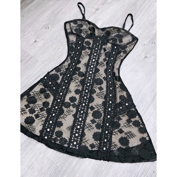 G1- đầm body ren 2 dây, chất ren, k mút