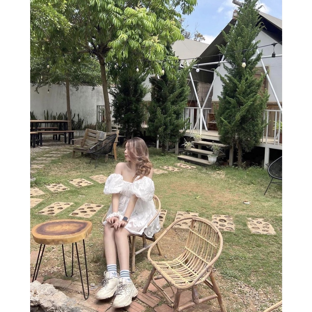 Set babydoll trễ vai màu trắng kèm quần