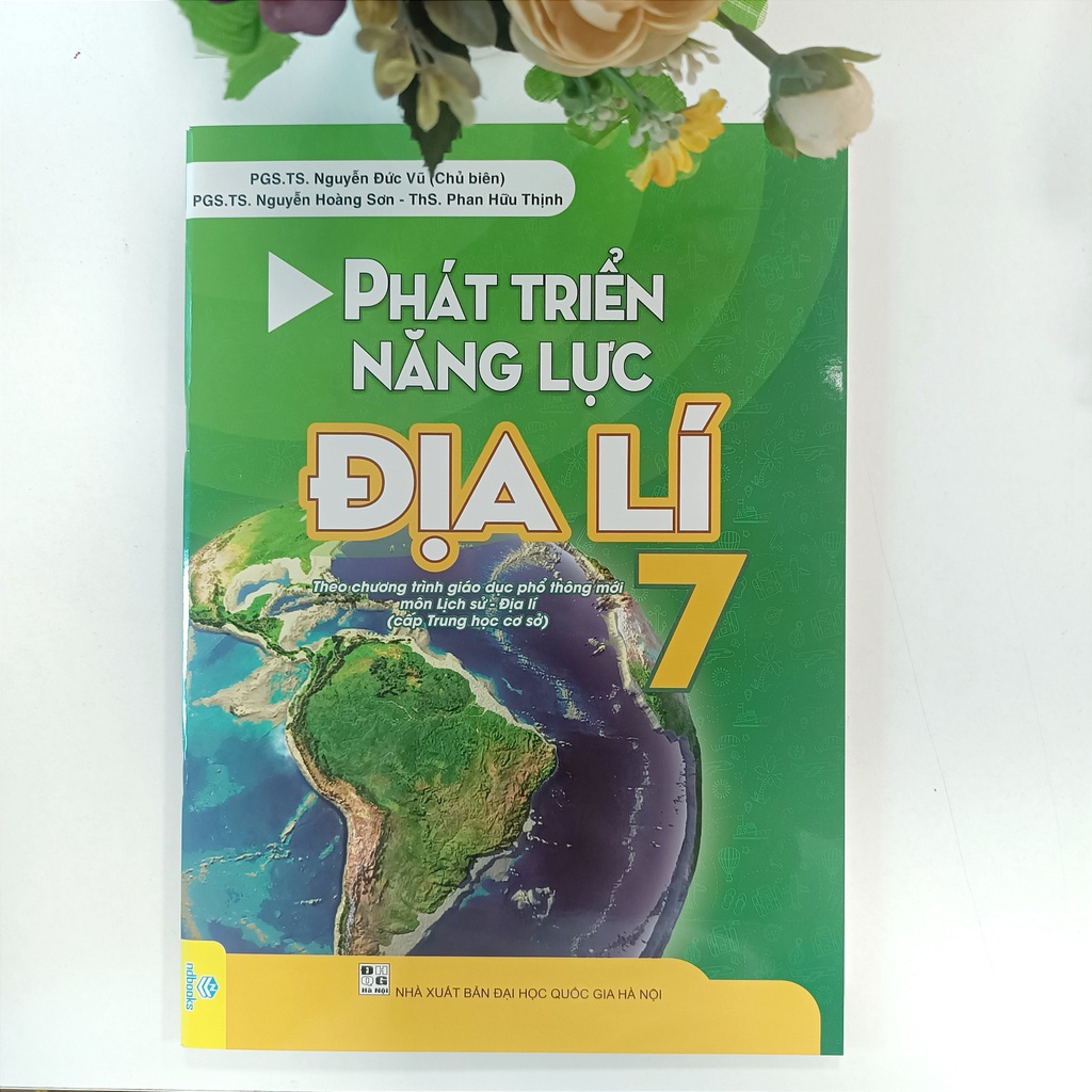 Sách - Phát Triển Năng Lực Địa Lí Lớp 7 (Theo Chương Trình GDPT Mới) - ndbooks