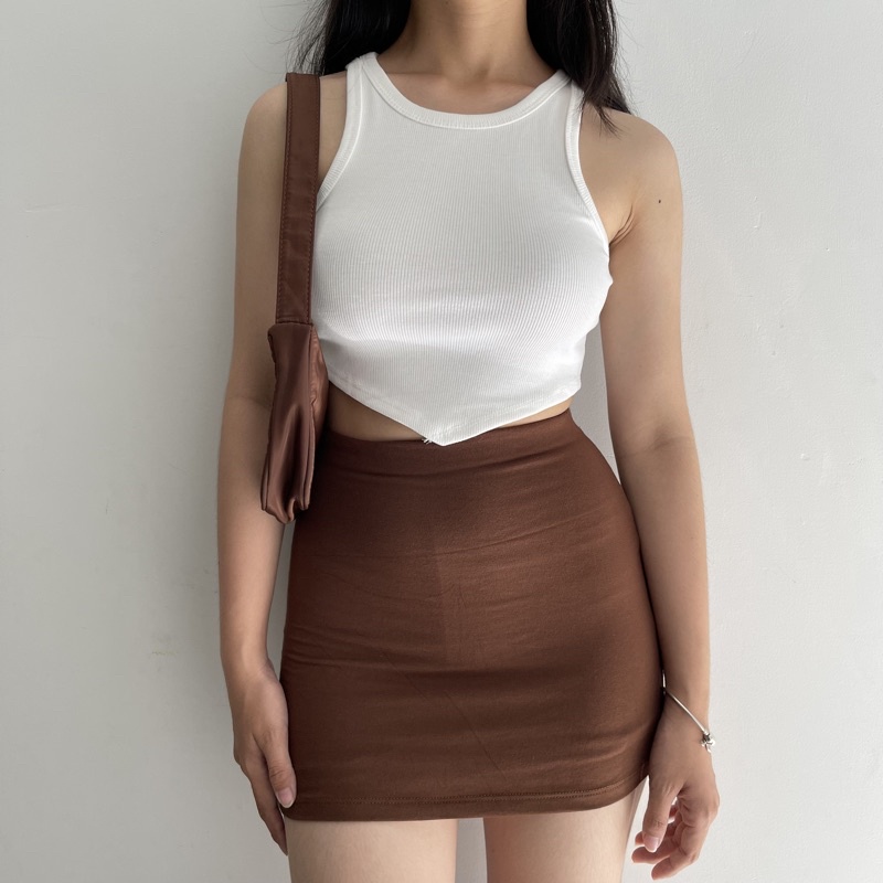 Áo croptop + chân váy NÂU ôm sát body có quần trong mát mịn