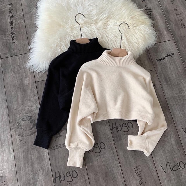 Áo len cổ lọ dáng crotop