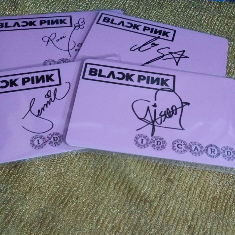 Set 4 thẻ card nhựa BLACKPINK - ID CARD in 2 mặt bo góc có chữ ký