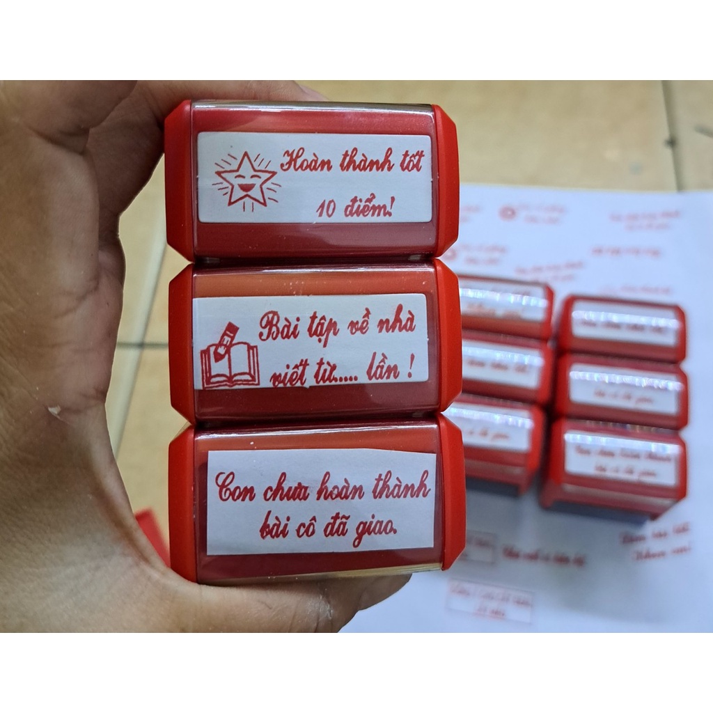 Dấu cô khen, dâu  có sẵn liền mực