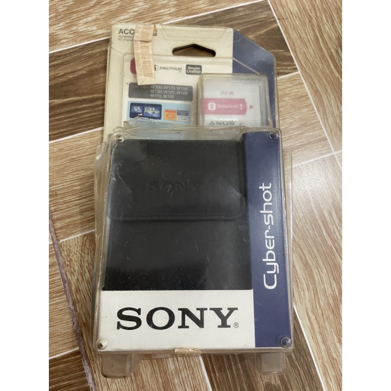 pin + bao da máy chụp hình Sony