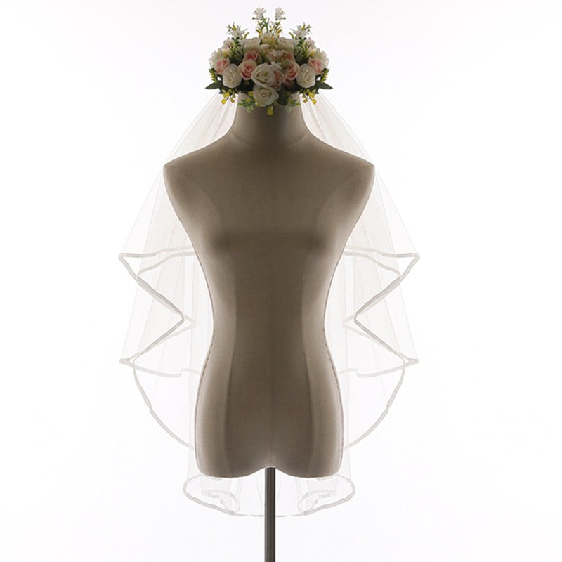 Khăn voan cài tóc cô dâu xinh xắn