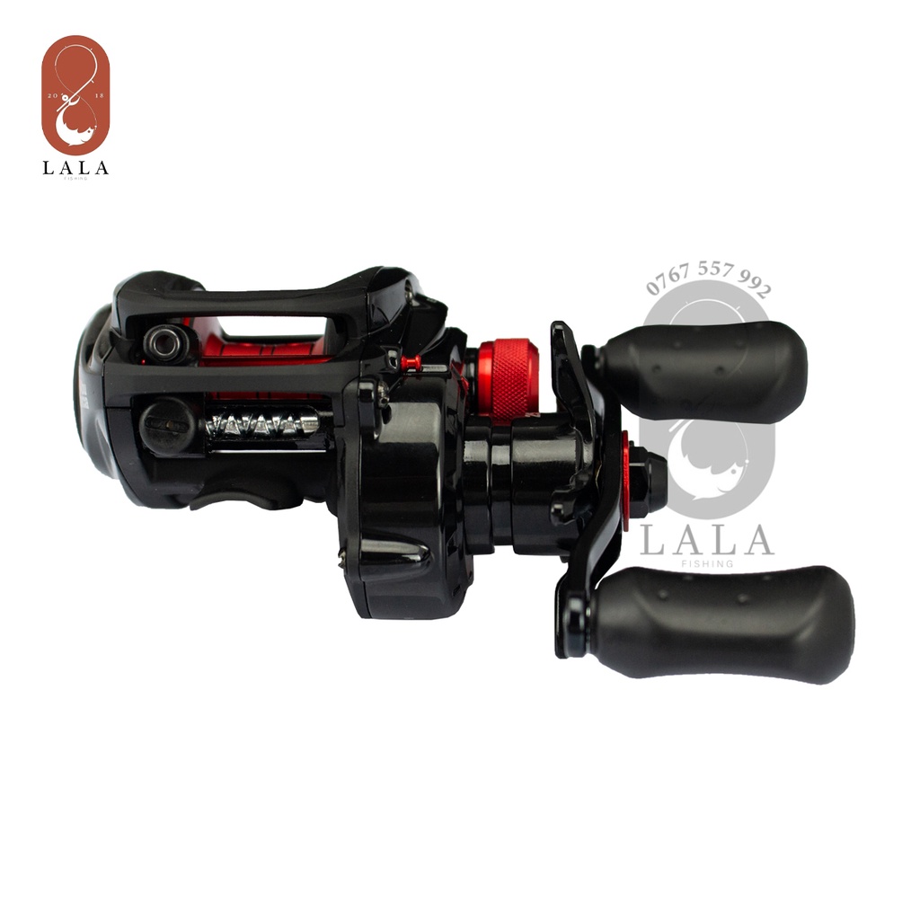 Máy câu ngang Abu Garcia BLACK MAX 4 L (trái)