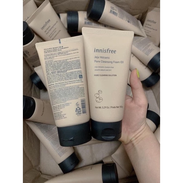 Sữa Rửa Mặt Tro Núi Lửa Innisfree , dành cho da dầu , mụn , lỗ chân lông to