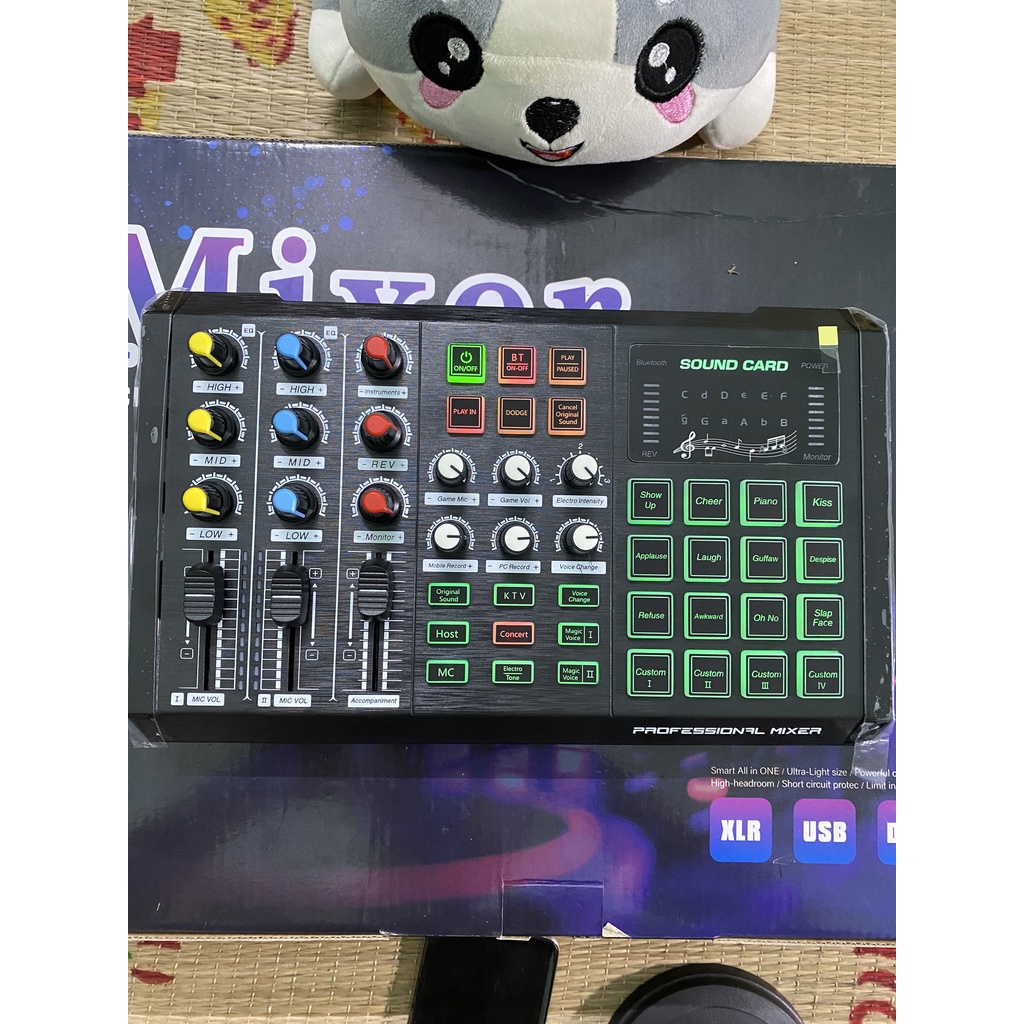 Sound Card S8 ⚡FREESHIP⚡ Hát Karaoke Livetream Thu Âm Thế Hệ Mới Kết Nối Bluetooth , Auto Tune Đẳng Cấp