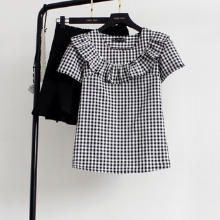 Áo sơ mi cổ tròn bèo ngực cho người béo mập