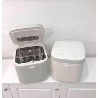 Máy tiệt trùng sấy khô tia UV MoazBebe MB-019 diệt khuẩn tối ưu, nhanh chống