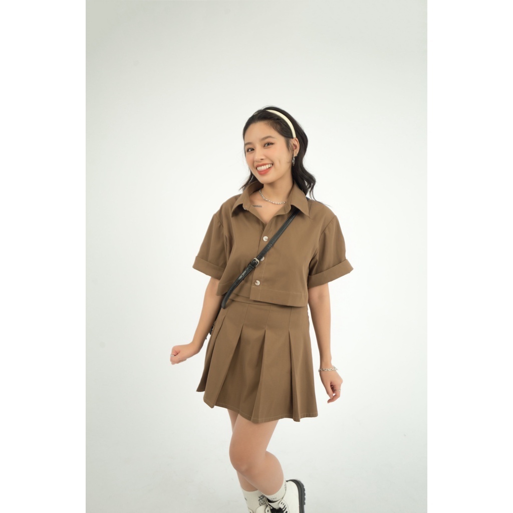 Áo croptop cổ sơ mi | Lambo Croptop | Secodee