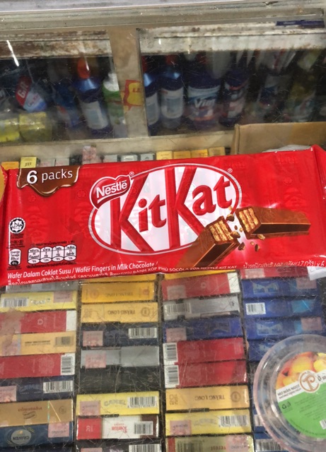 Bánh Xốp Socola KitKat Dây 102g (17g x 6 cái)