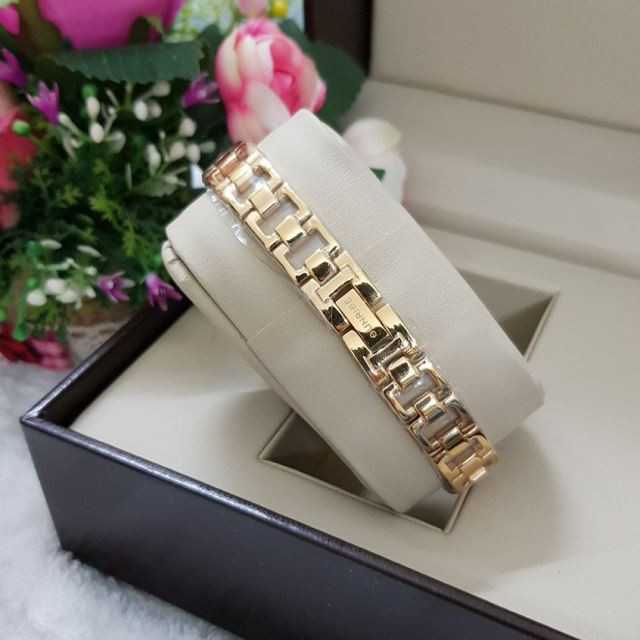 Đồng Hồ Nữ SUNRISE Lắc Tay Kính Sapphire Chống Trầy Xước 9950SA DEMI