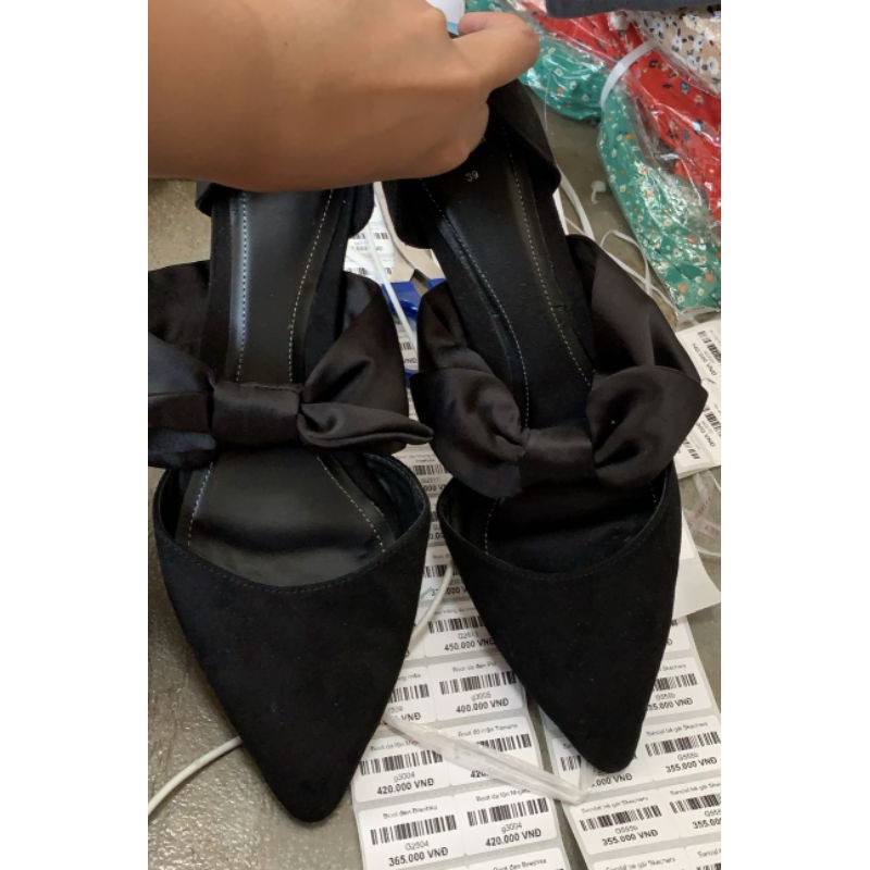 Sandal nơ mũi nhọn