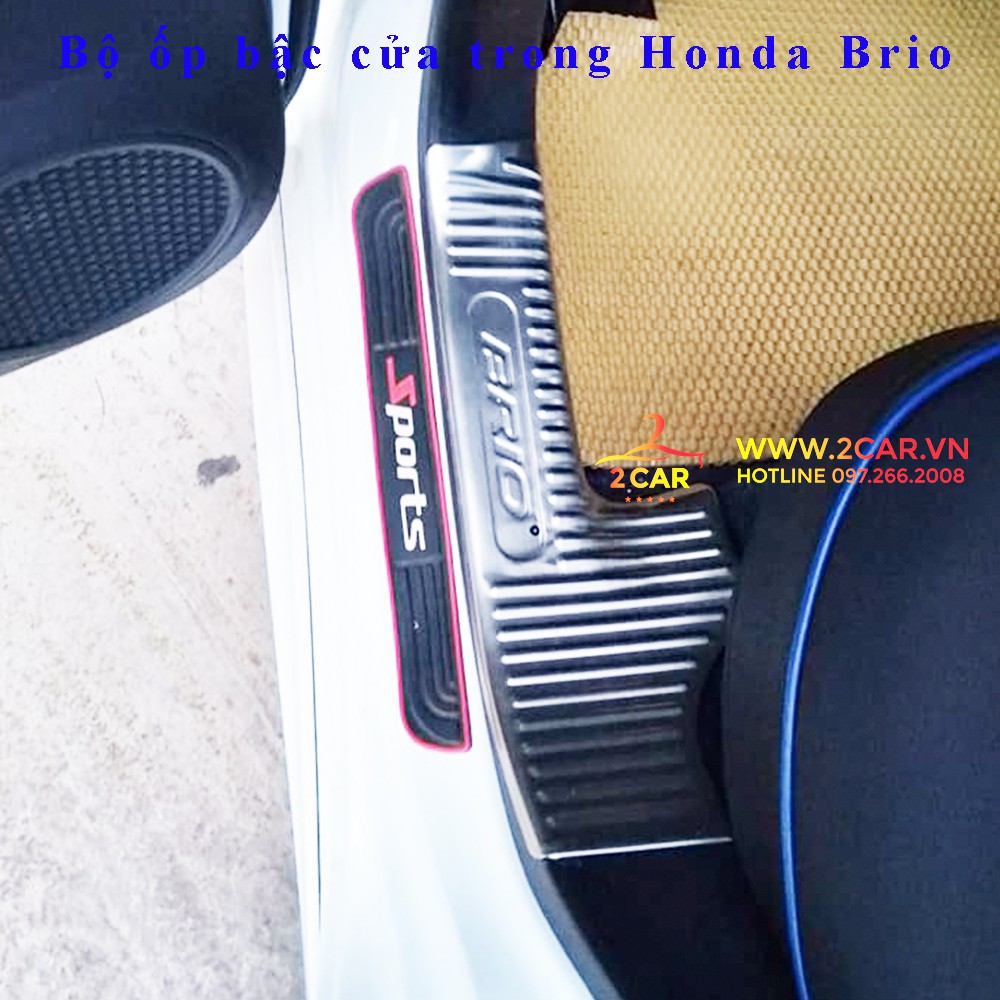 Bộ ốp bậc cửa trong + ngoài xe Honda Brio 2018-2020 chất liệu Inox