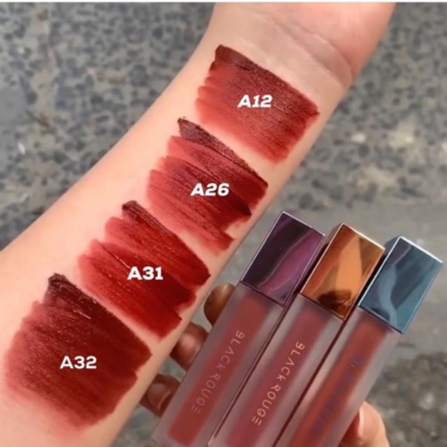 SON KEM LÌ BLACK ROUGE AIR FIT VELVET TINT