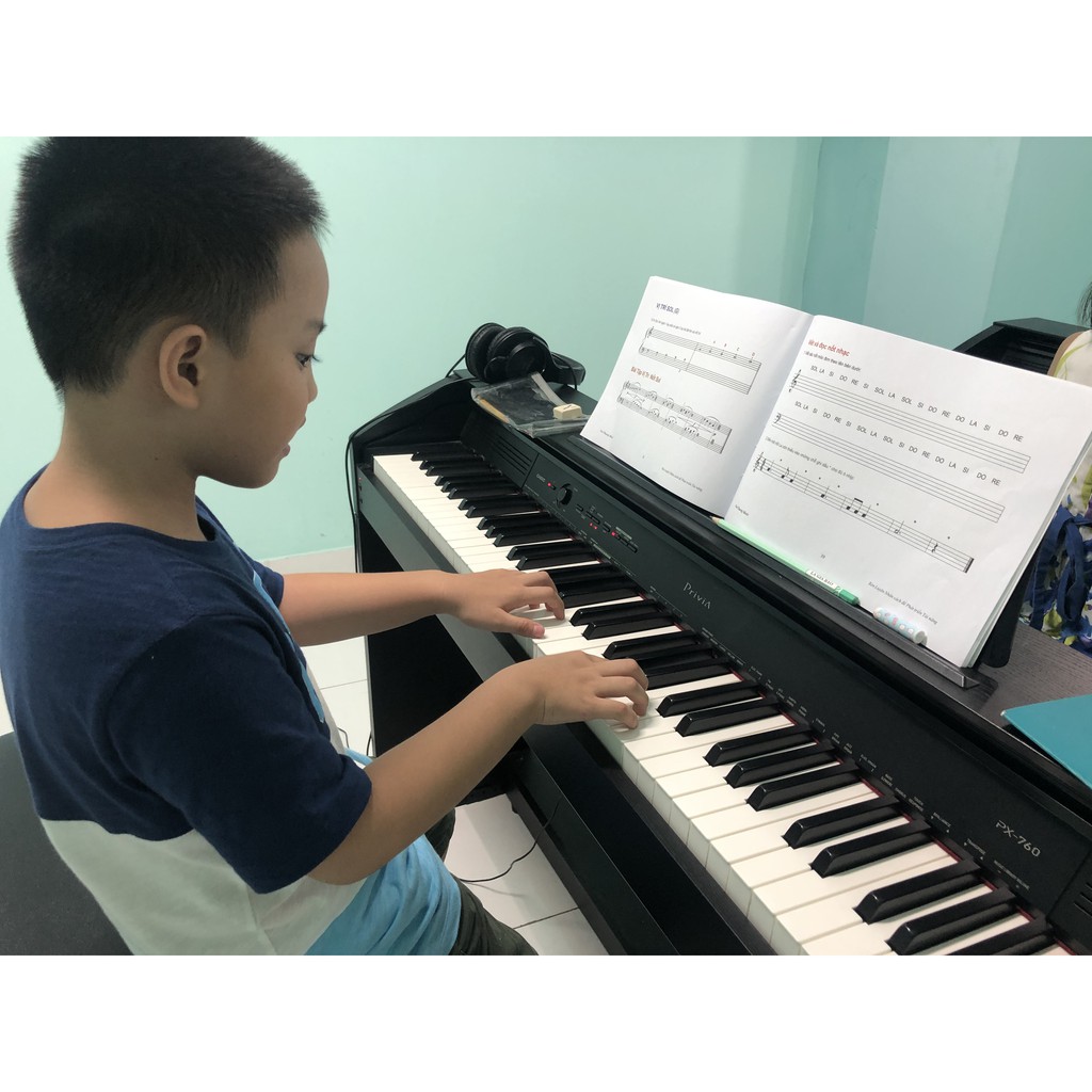 Khoá Học đàn Piano Ukulele