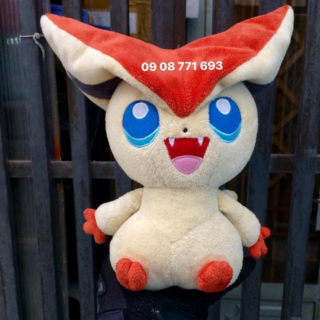 Thú bông Victini 23cm ko đo tai