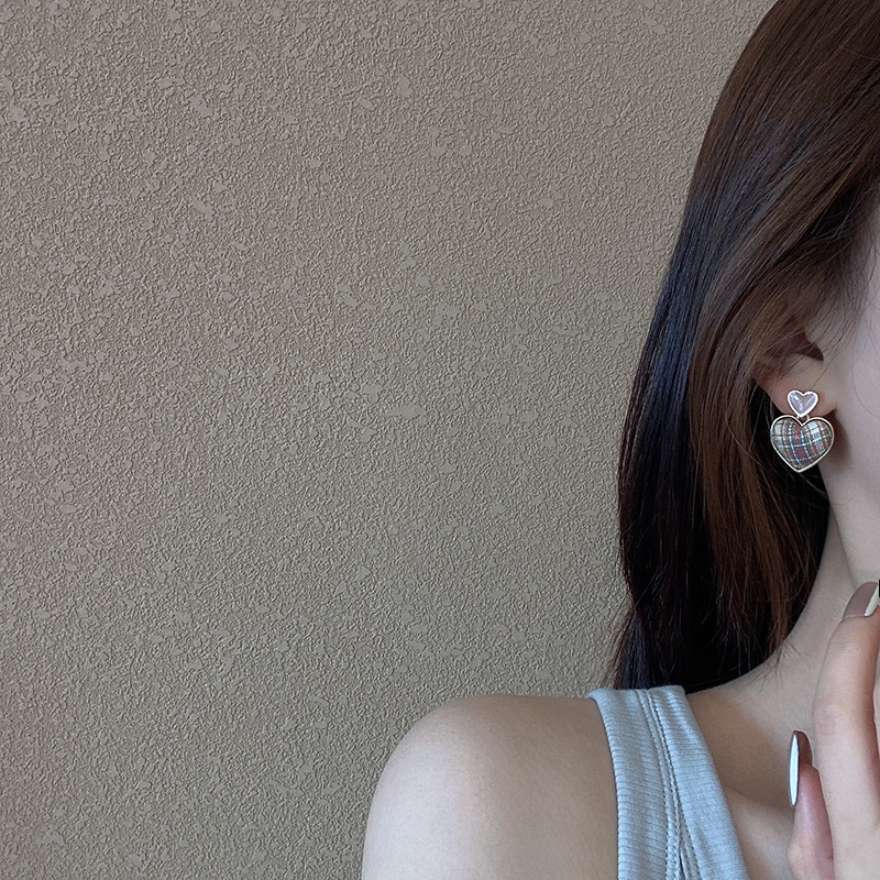 Bông Tai Hình Trái Tim Bằng Vải Thời Trang 2022 Dành Cho Nữ