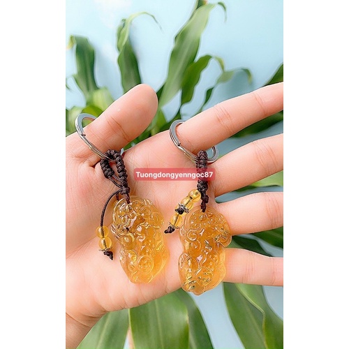 Móc khoá tỳ hưu may mắn thuỷ tinh