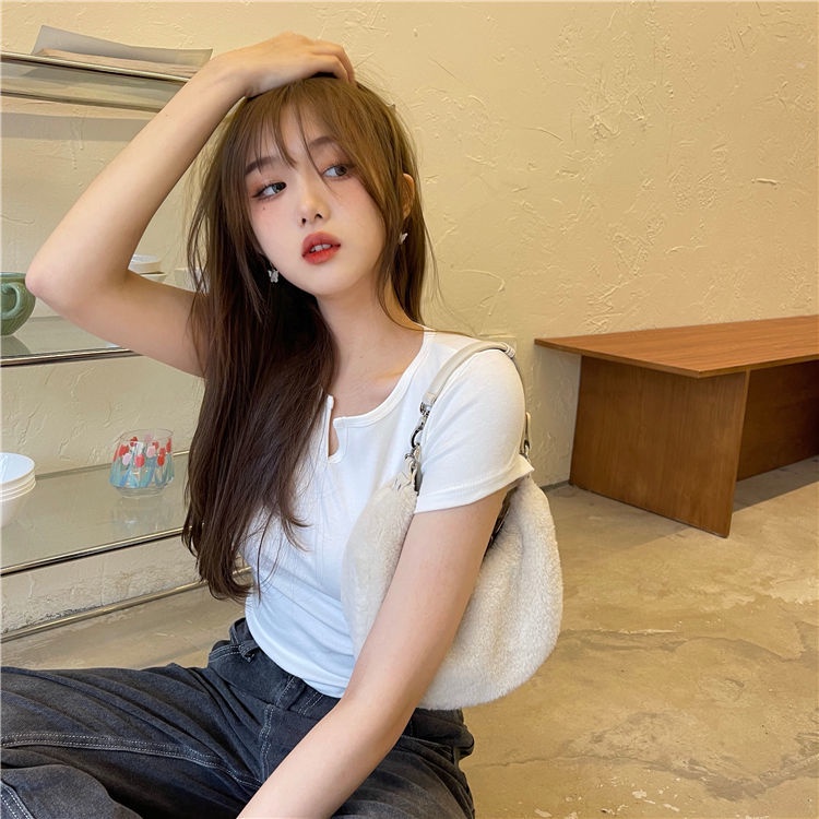 Áo Croptop Ngắn Tay Cổ Chữ V Ôm Dáng Gợi Cảm Dành Cho Nữ