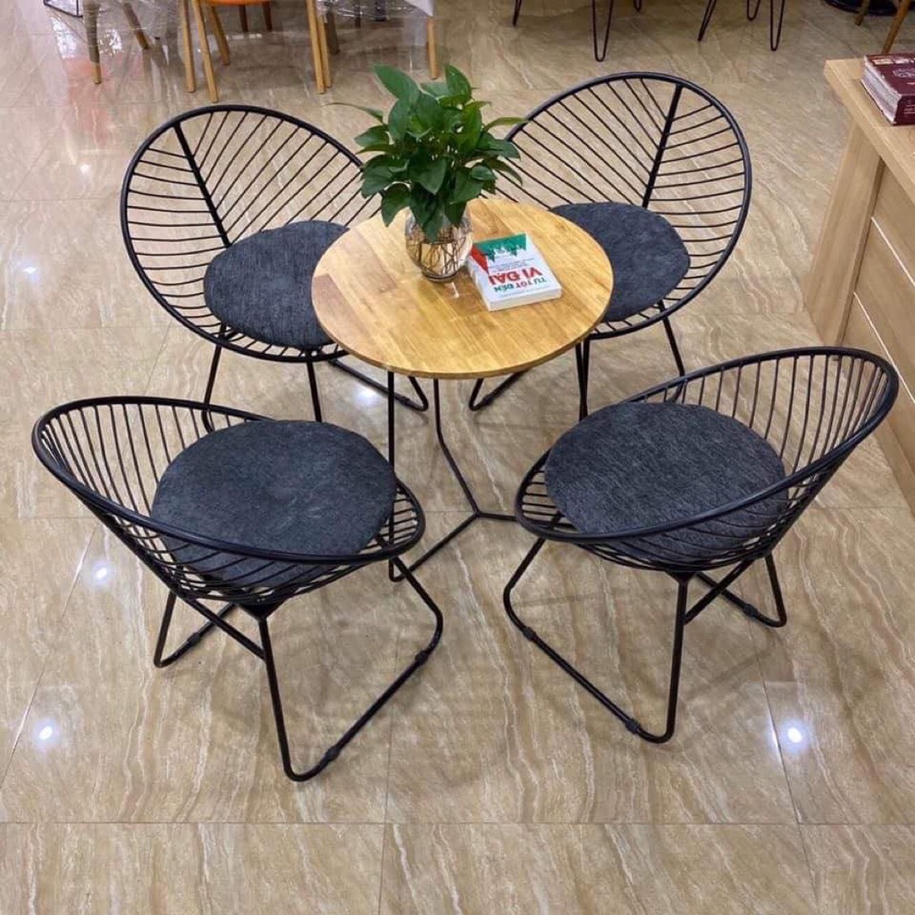 - Ghế nón sắt kèm đệm ngồi