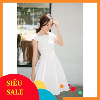 đầm dáng xòe sang chảnh cho các nàng thơ