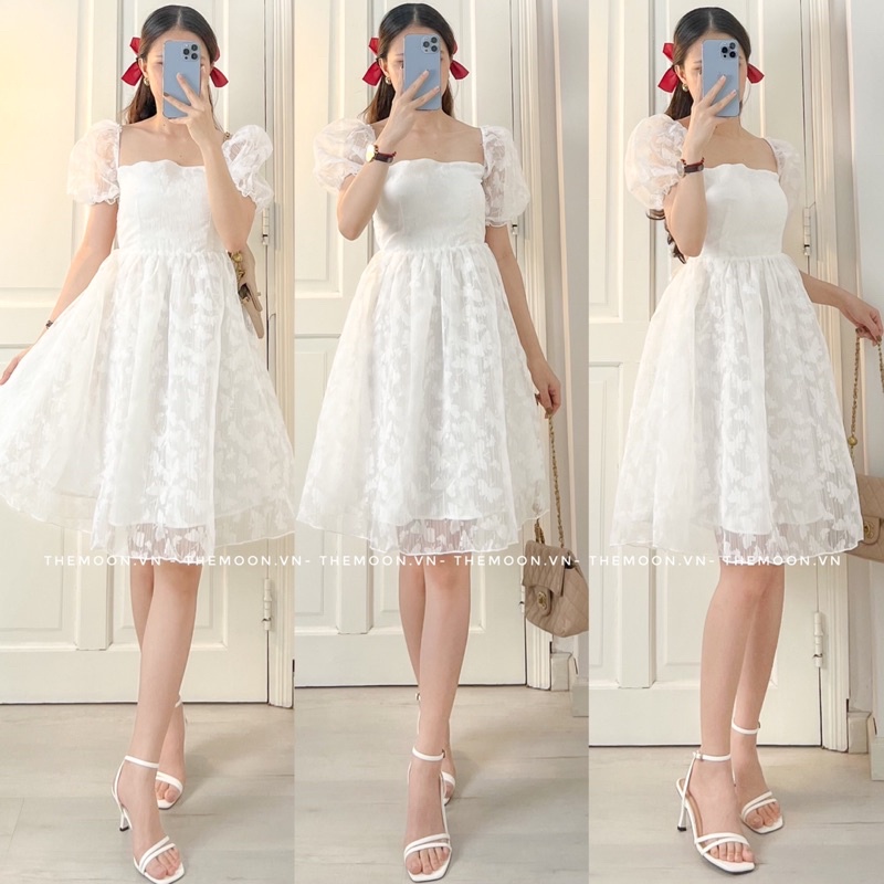 Đầm dự tiệc trắng dáng ngắn mini váy xoè hoa nổi cổ vuông hở lưng