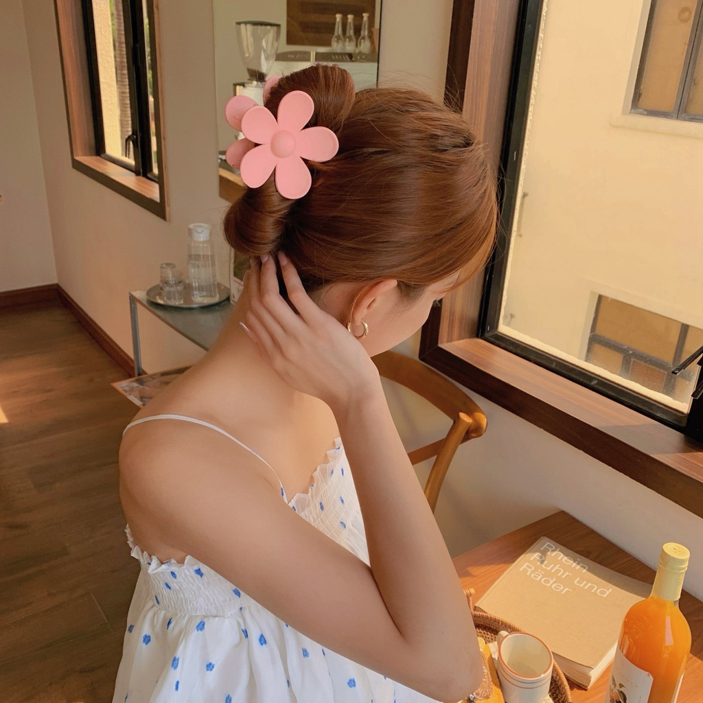 Kẹp tóc càng cua AY hình hoa ngọt ngào cho nữ