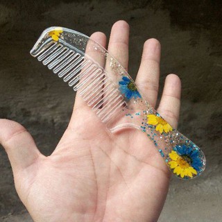 Lược Hoa cán dài Lilande (thêm tên hay ngày kỉ niệm theo yêu cầu) handmade epoxy resin