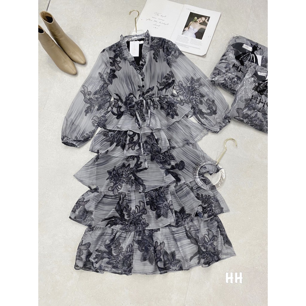 Váy Thiết Kế Hoa Tầng Cổ V, Váy tơ hoa tầng sang chảnh, xinh xắn - Video thật 100% - H&N Store | BigBuy360 - bigbuy360.vn