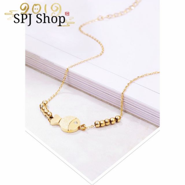 Lắc Chân Titan Con Cá Phun Cát Đính Xoàn Cách Điệu Bi | BigBuy360 - bigbuy360.vn