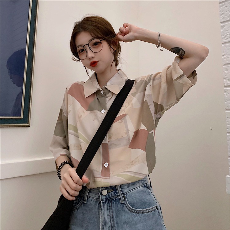 Áo Sơ Mi Tay Ngắn / Ngắn Dáng Rộng In Họa Tiết Độc Đáo Thời Trang Cho Nữ