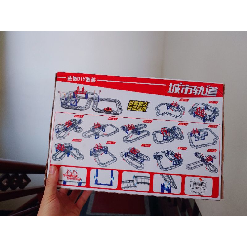 Bộ ô tô tàu hỏa đường ray 88 chi tiết . đồ chơi lắp ráp cho bé