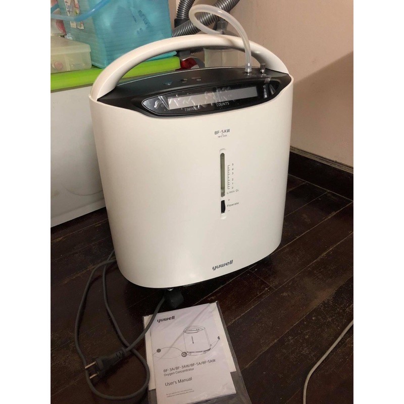Máy Tạo Oxy Yuwell 5 lít  8F-5AW