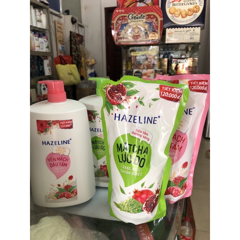 Sữa tắm Hazeline dưỡng ẩm sáng da pyến mạch dâu tằm date 2024