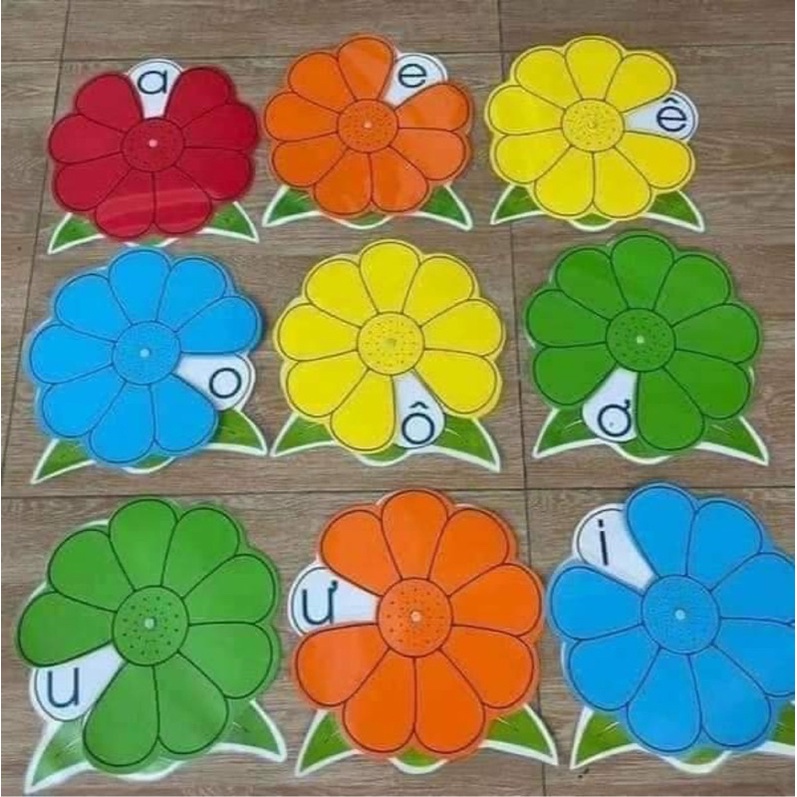 Hoa xoay đánh vần 9 cánh-Màu sắc tươi, Ép plastic toàn bộ cho bé nhanh biết đọc
