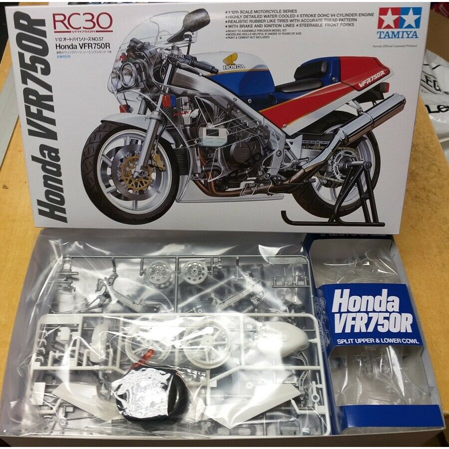 Mô hình xe mô tô 1/12 SCALE HONDA VFR750R 14057 Tamiya