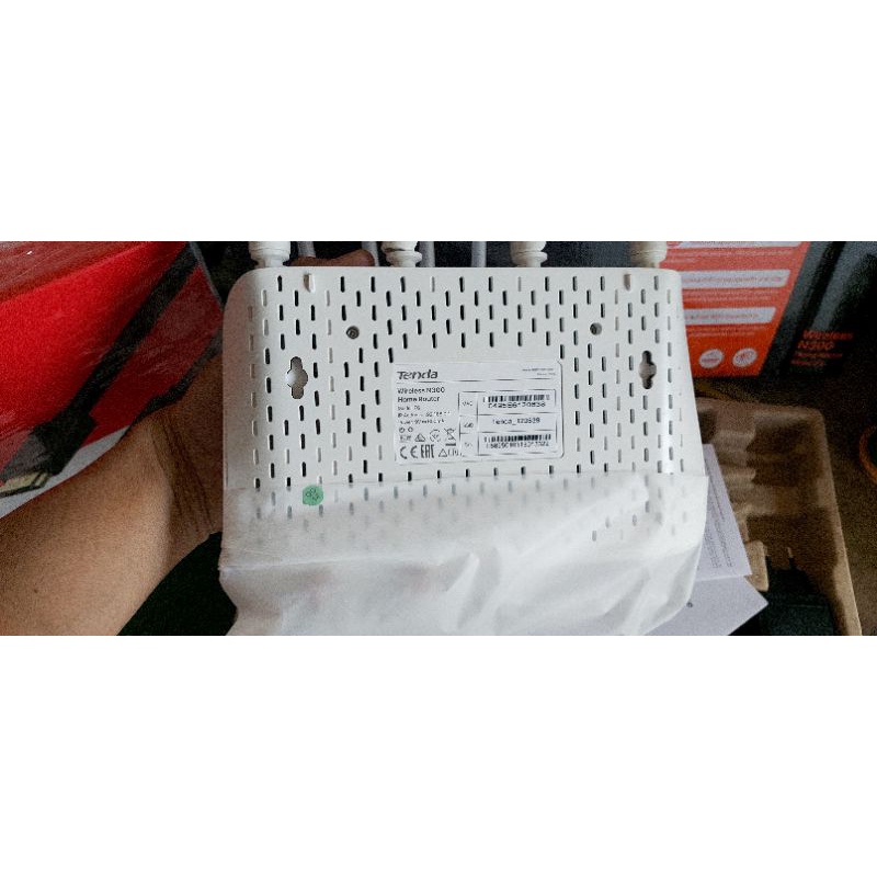 Bộ phát wifi 300Mbps 4 anten Tenda chính hãng