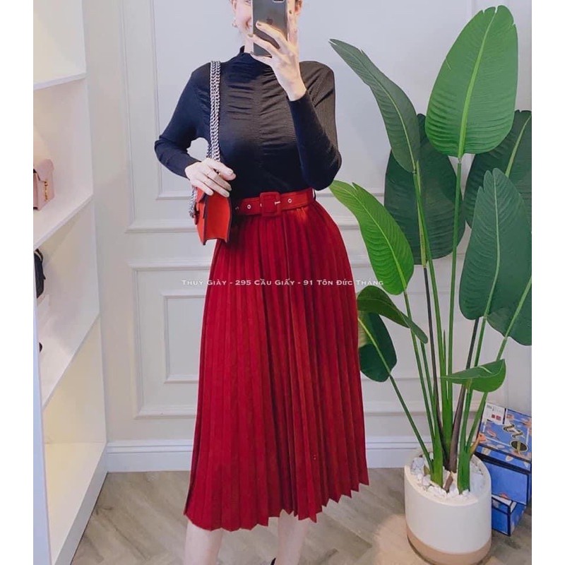 Chân váy xếp ly dài kèm đai lỗ b100